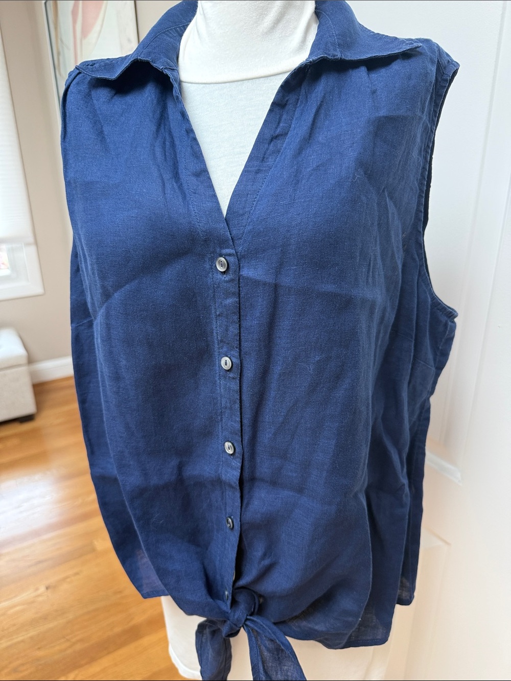 Talbots Navy Sleeveless 100% Linen Button-Down Tie-Hem Top